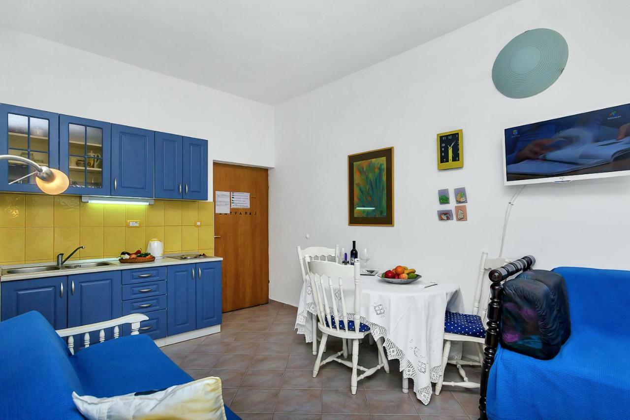 Apartmani Maja Makarska Ngoại thất bức ảnh