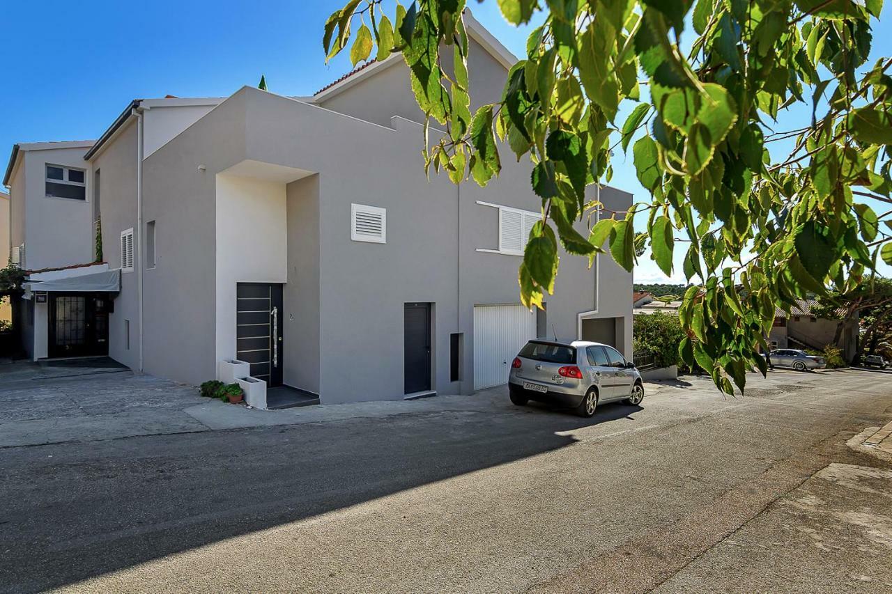 Apartmani Maja Makarska Ngoại thất bức ảnh